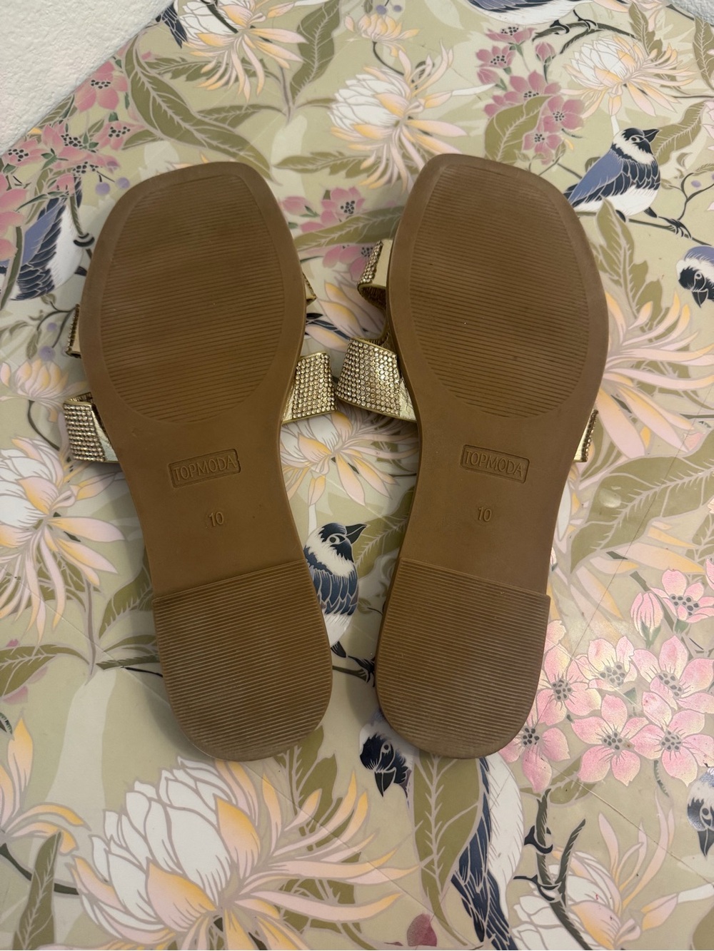 TOP Moda Gold Rhinestone Sandals - Picture 4 of 4